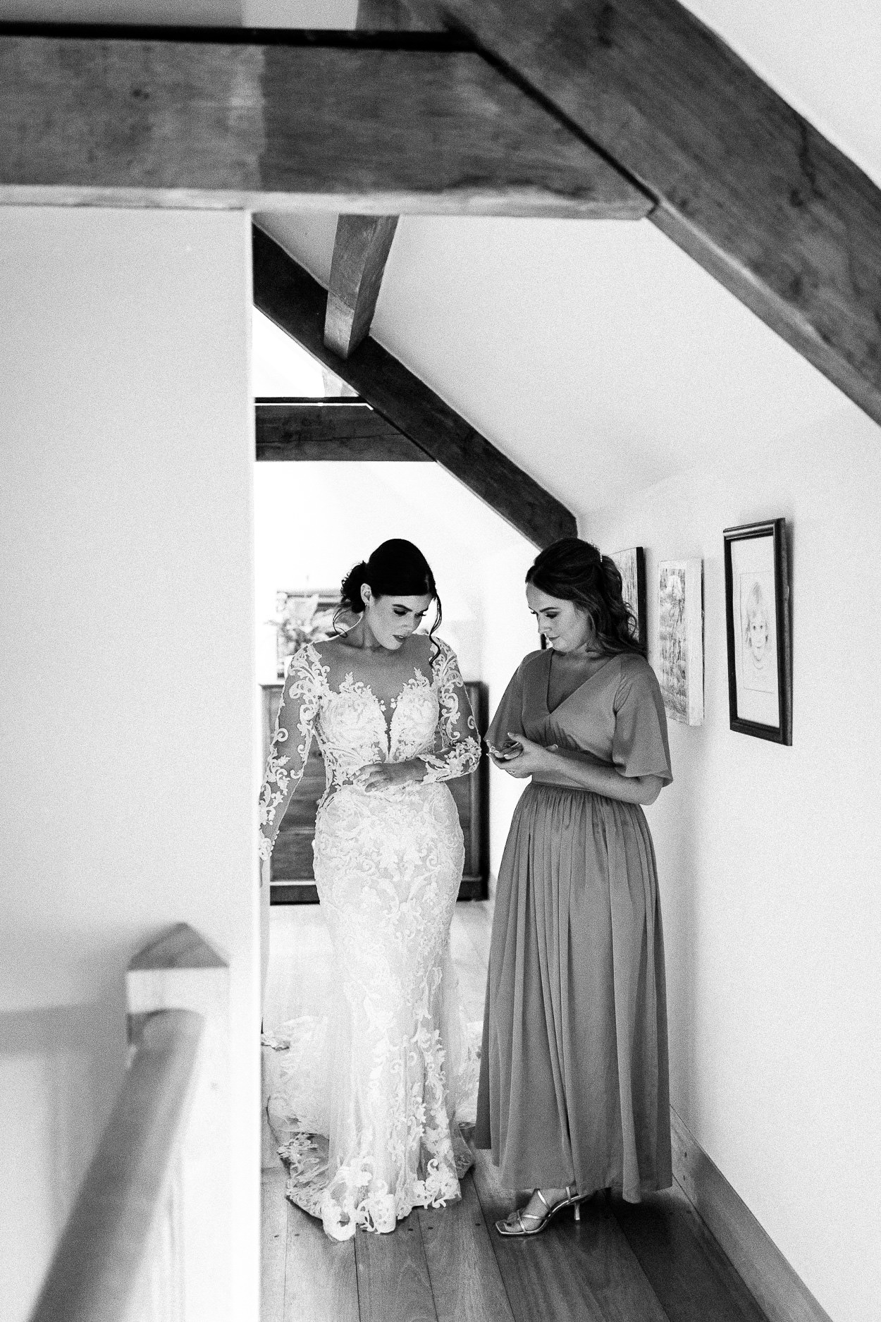 SANT FFRAED HOUSE WEDDING PHOTOGRAPHY 088